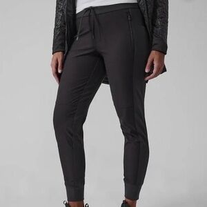 Athleta headlands Hybrid trek Joggers
